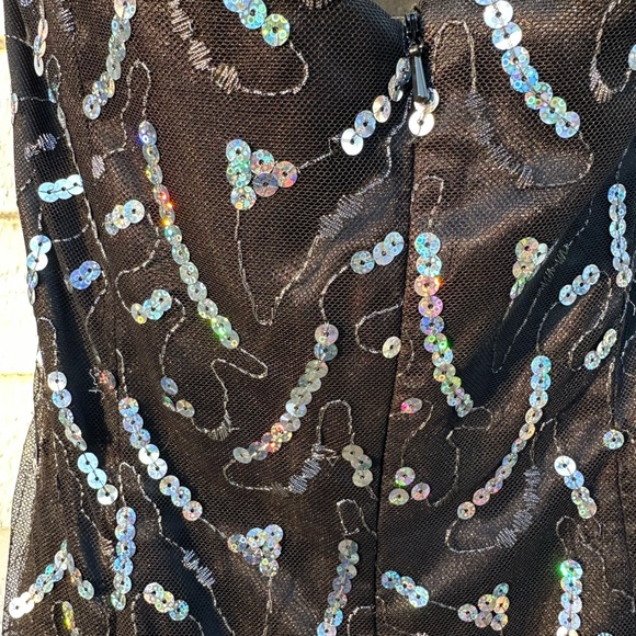 Black Iridescent Sequin Prom Formal Dress Long Gown, size 8 Full skirt,strapless - Picture 5 of 9